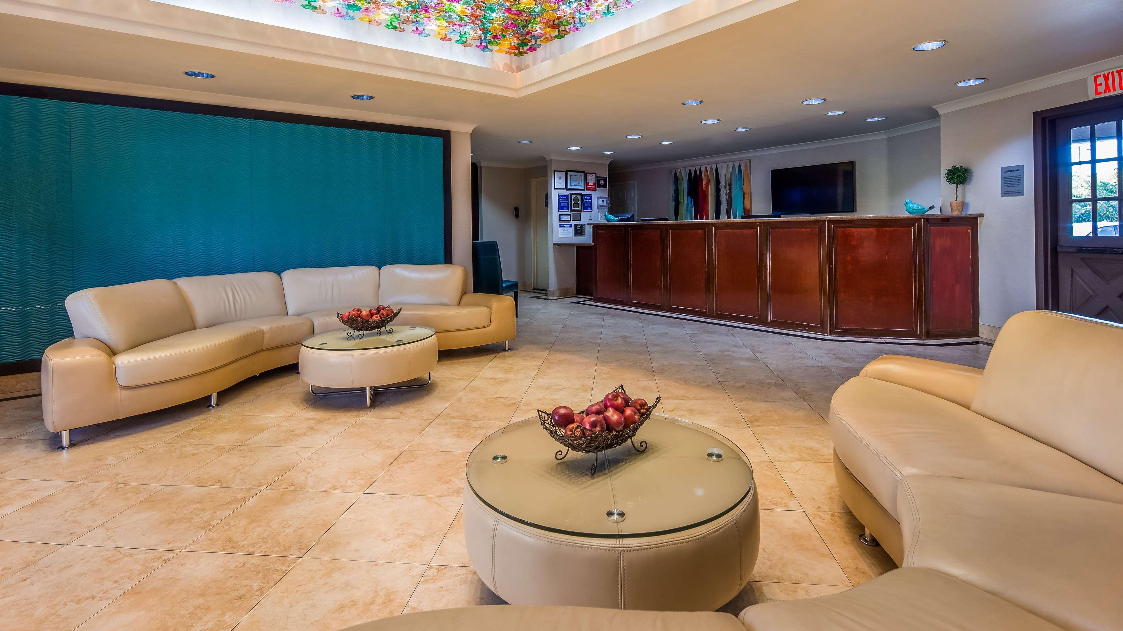 Best Western Plus La Mesa San Diego Exterior photo